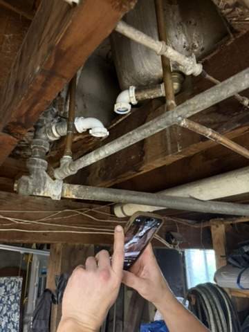 22CE4FA8 7794 4E3F A1F1 45A743C368DA 4 5005 c